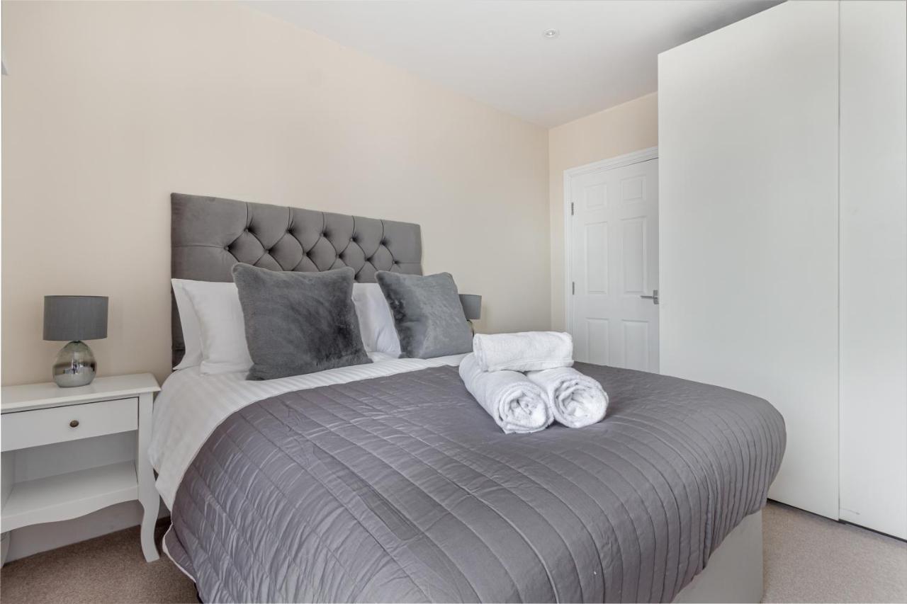 Guest Homes - Trinity Apartment Worcester Ngoại thất bức ảnh